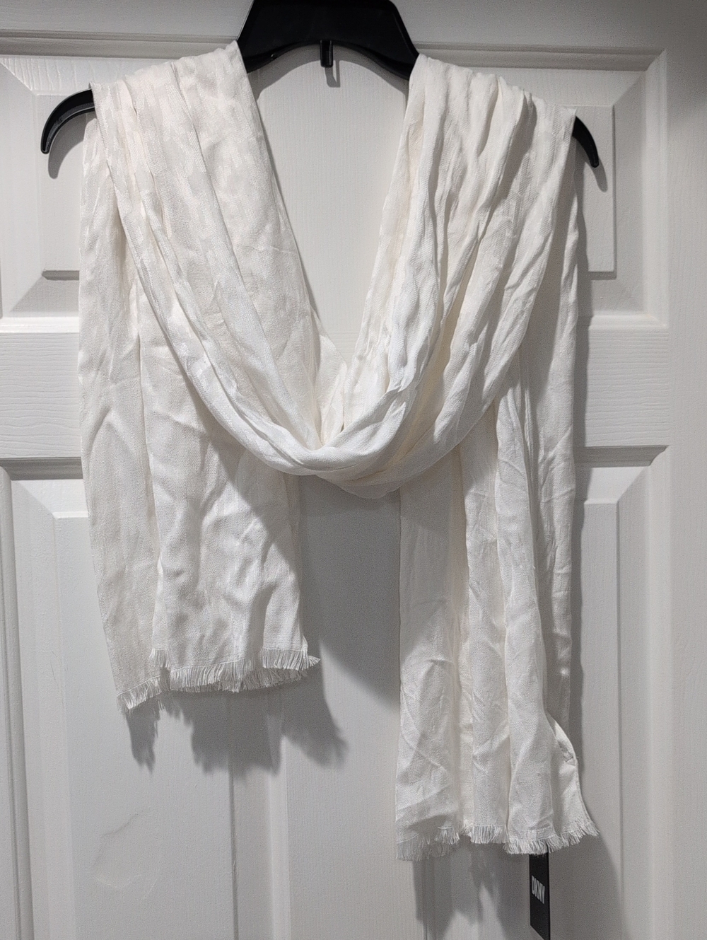 NWT DKNY Ivory Logo Scarf
